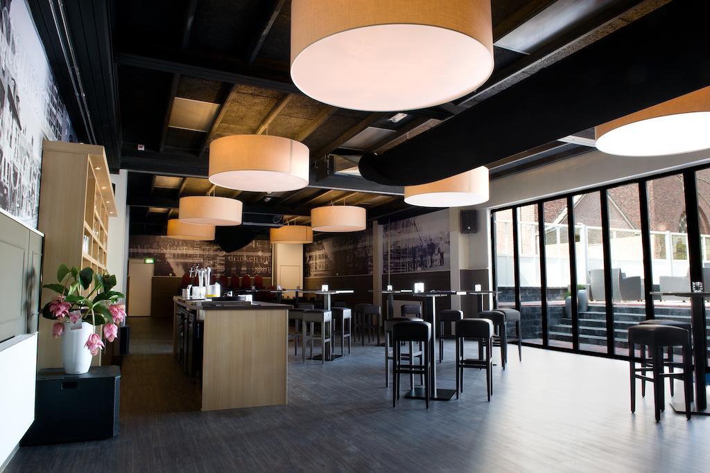 Hotel-Restaurant Thuis! Dinteloord Εξωτερικό φωτογραφία